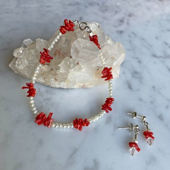 Tiny Potato Pearls w/ Small Vintage Red Coral Branches Bracelet & Earring Set - Picture 3 of 6